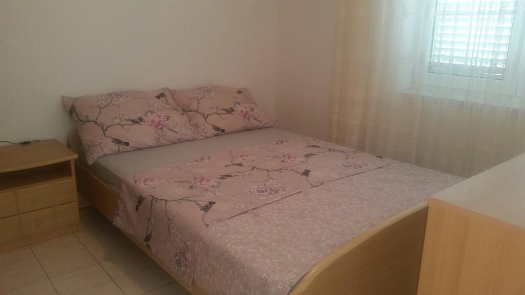 Apartmani Royal Zganec 茨里克韦尼察 外观 照片