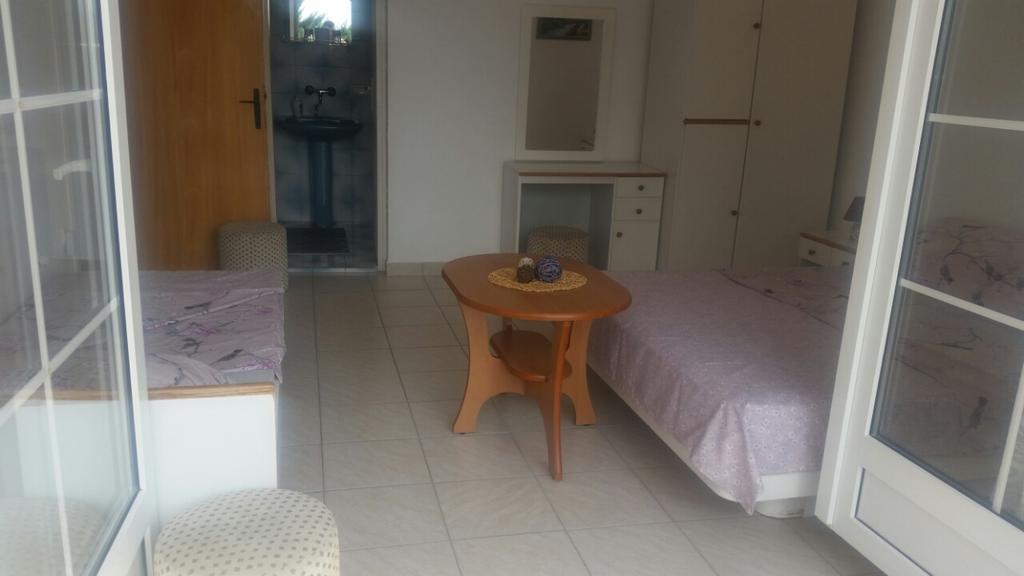 Apartmani Royal Zganec 茨里克韦尼察 外观 照片
