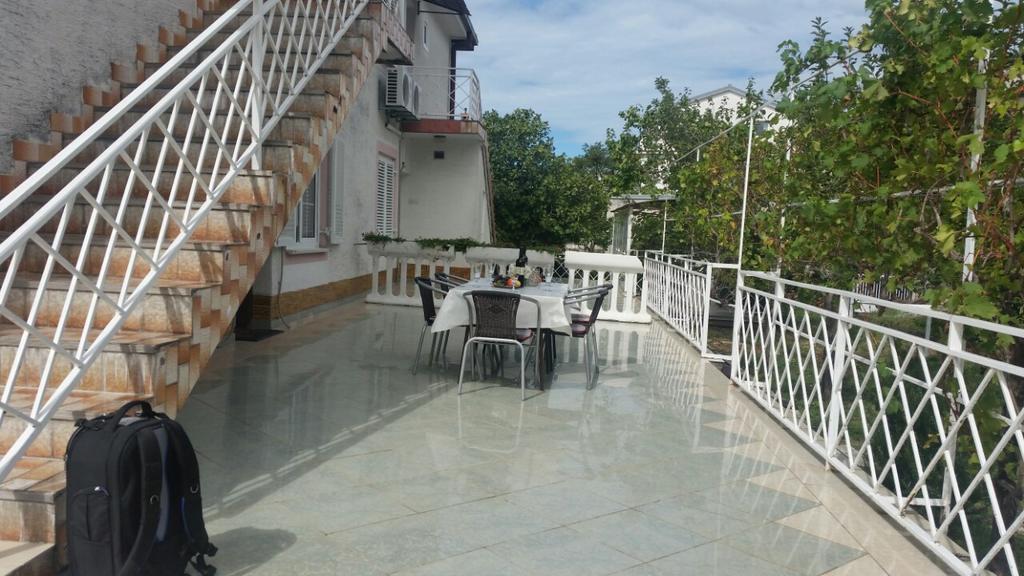 Apartmani Royal Zganec 茨里克韦尼察 外观 照片
