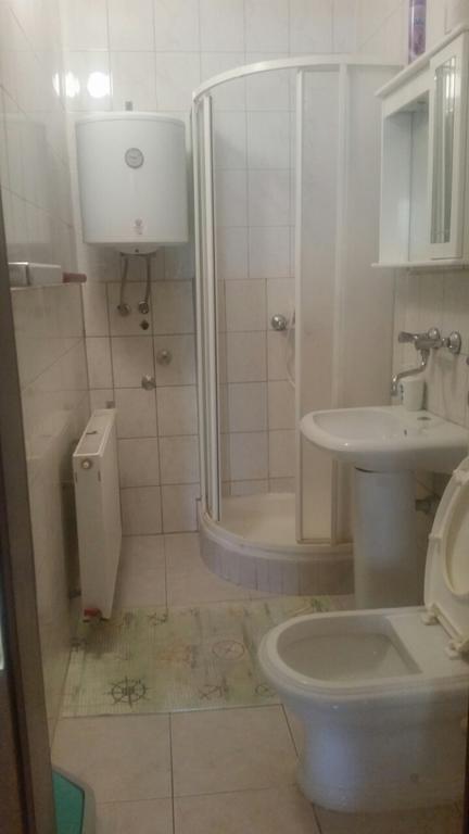 Apartmani Royal Zganec 茨里克韦尼察 外观 照片